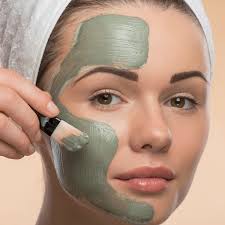 use a brush for mud mask faiza beauty cream